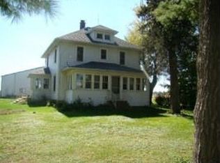 4805 E Husking Peg Rd, Chana, IL 61015