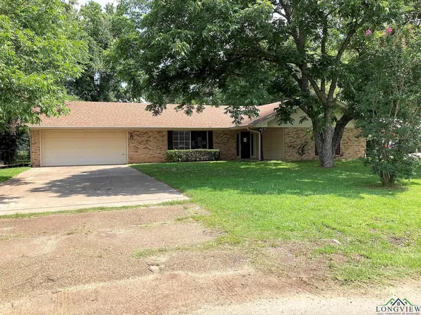 509 E Whelan St, Jefferson, TX 75657