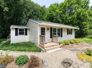 6922 Hollenberry Rd, Sykesville, MD 21784