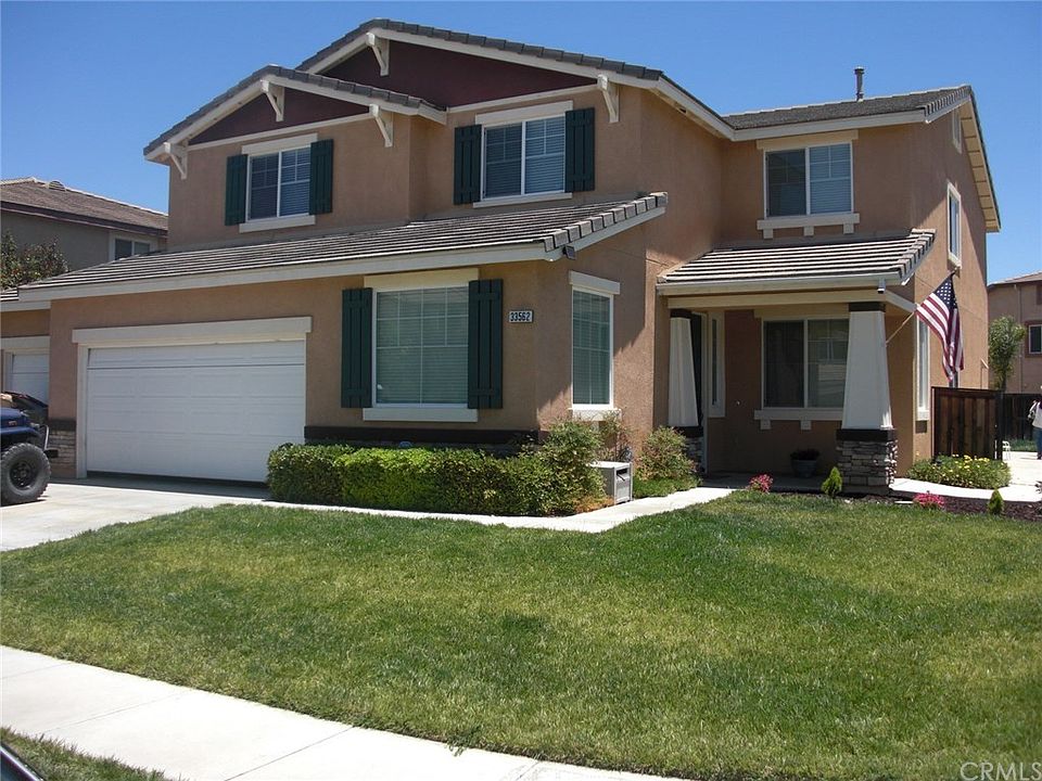 1st image of 33562 Mint Ave