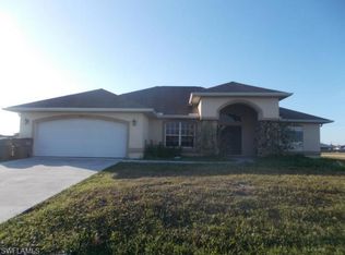 404 NW 7th Ter, Cape Coral, FL 33993