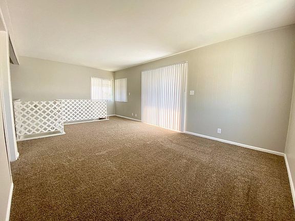 4th image of 106 Brightwood Ave #B