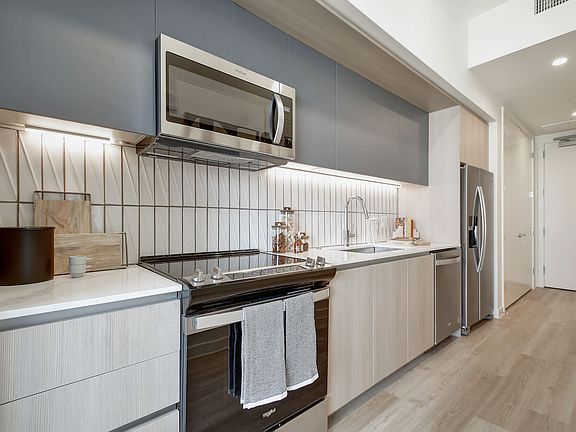 4th image of 300 N Main Ave #807