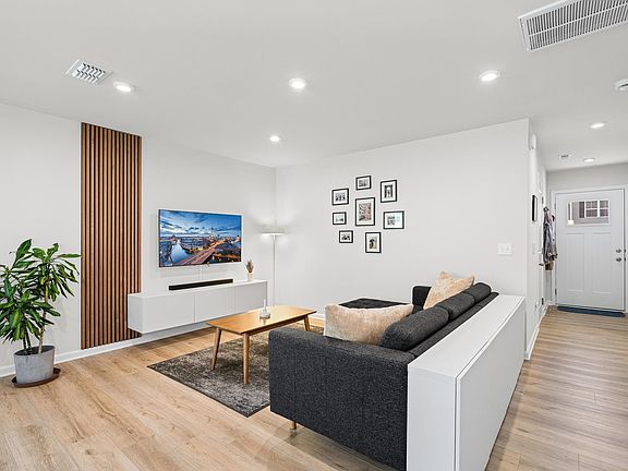 5th image of 171 Sarnesfield Way