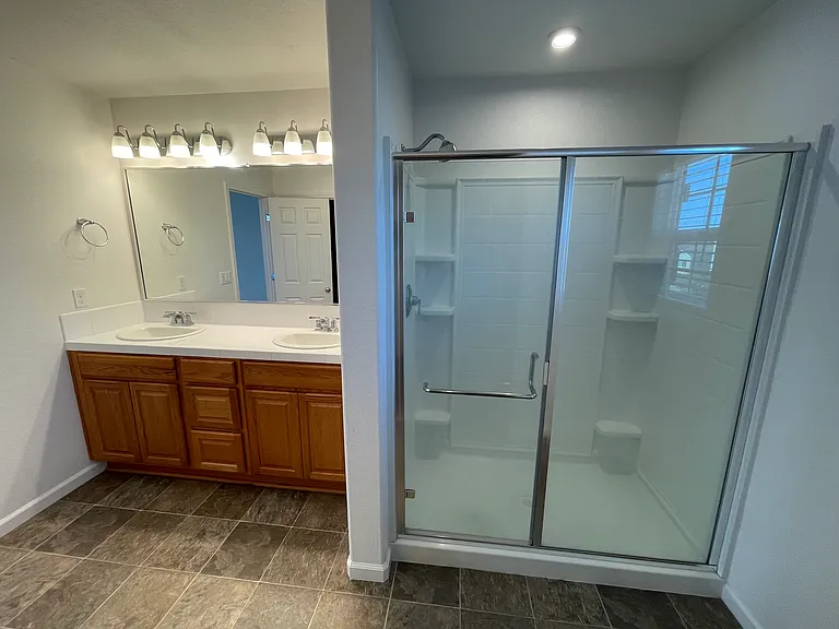 385 Ostrander Ave — Photo 22