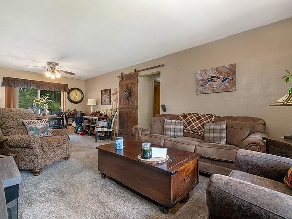 5th image of 2812 Teton Dr