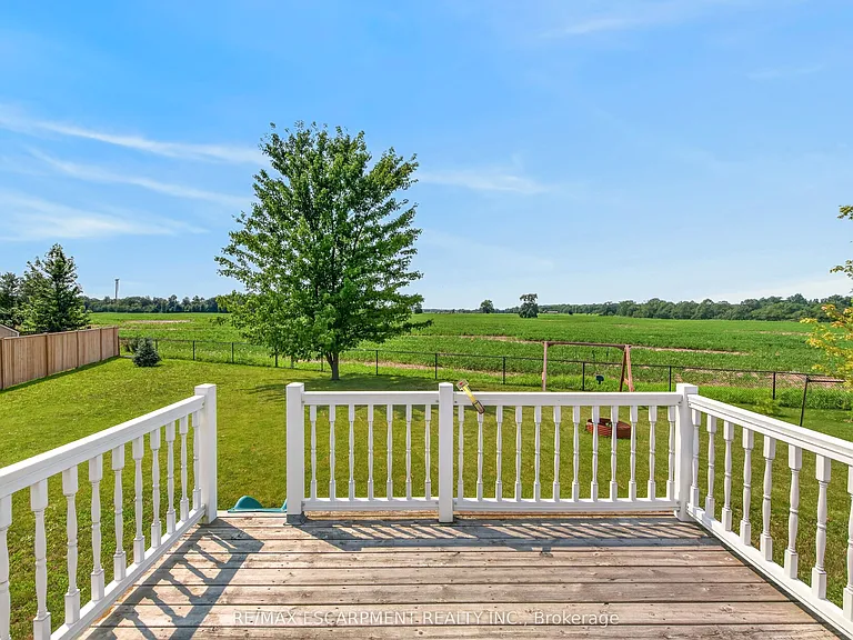 86 Golden Acres Dr — Photo 48