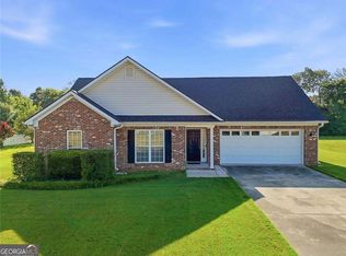 128 Brookstone Dr SW, Calhoun, GA 30701