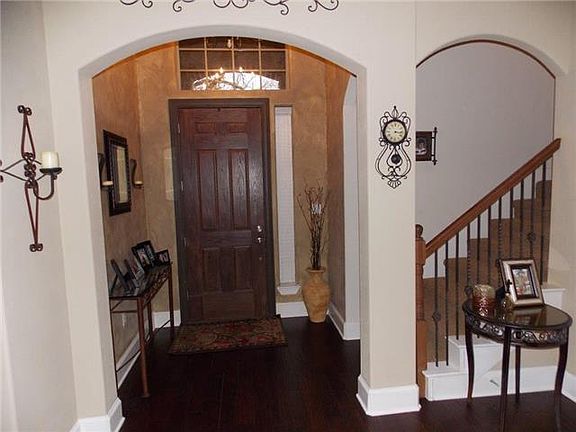 2nd image of 8745 S Monticello Cir