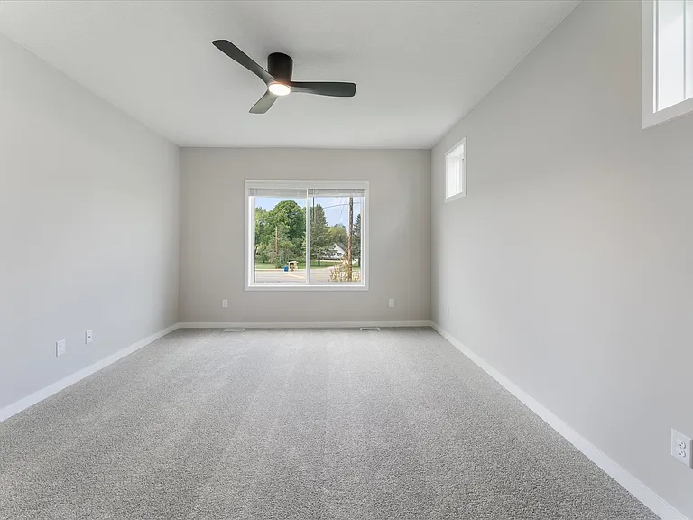 Acclaim of Woodbury Modern Living, Thoughtfully Designed — Photo 57
