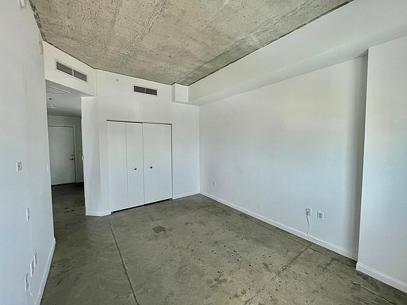 5th image of 133 NE 2nd Ave #2814