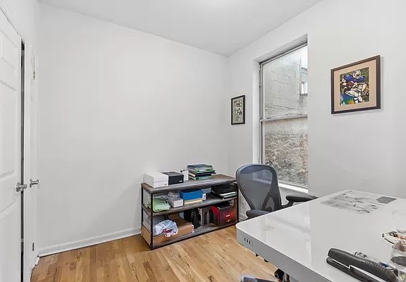 3rd image of 249 Eldridge St APT 20