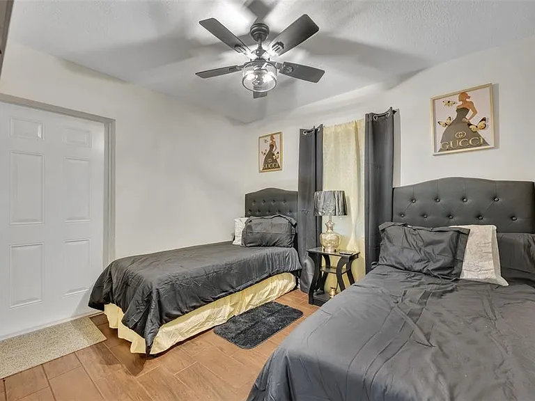 1221 Elinore Dr — Photo 18