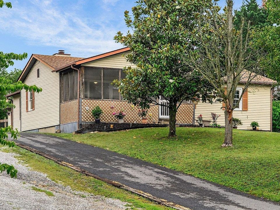 1st image of 63 Westgate Rd