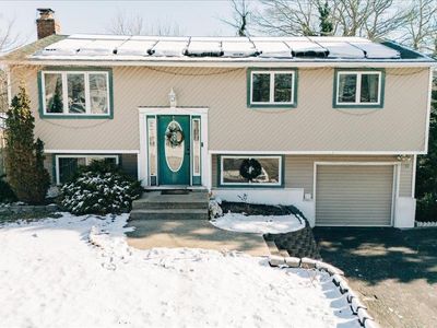 19 Biscayne Drive, Selden, NY, 11784