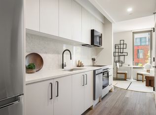 65 Dupont St #301, Brooklyn, NY 11222