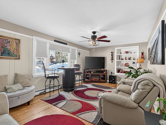 4th image of 28 Pearson Road