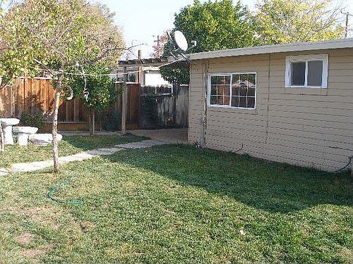 3rd image of 14221 Woodhaven Dr