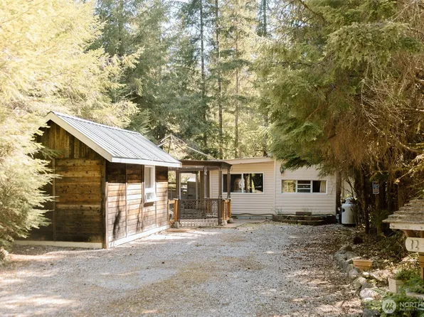 32 4 Branch Circle, Deming, WA 98244