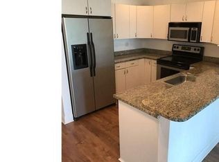 2715 NE 49th St #3, Fort Lauderdale, FL 33308