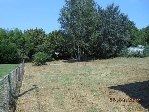 3rd image of 1238 Shannonbrook Dr