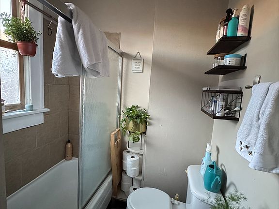 3rd image of 95 W 1st Ave APT 5