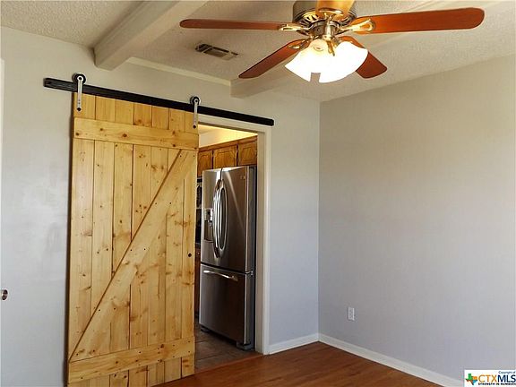 5th image of 908 N 19th St