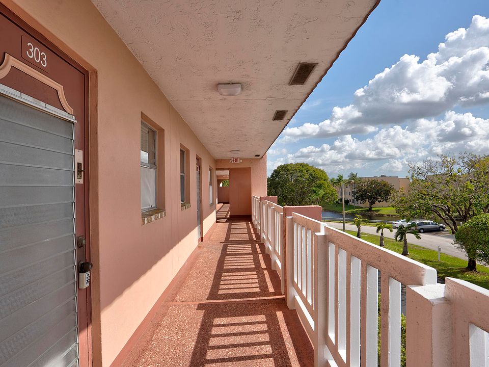 1st image of 9400 SUNRISE LAKES Boulevard #303