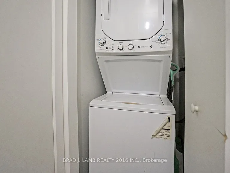 51 E Liberty St #2211 — Photo 13
