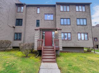 197 Towne House Rd UNIT 197, Hamden, CT 06514