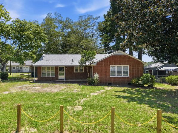 1305 Erwin Rd