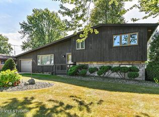 412 Orchard Ln, Beecher, IL 60401
