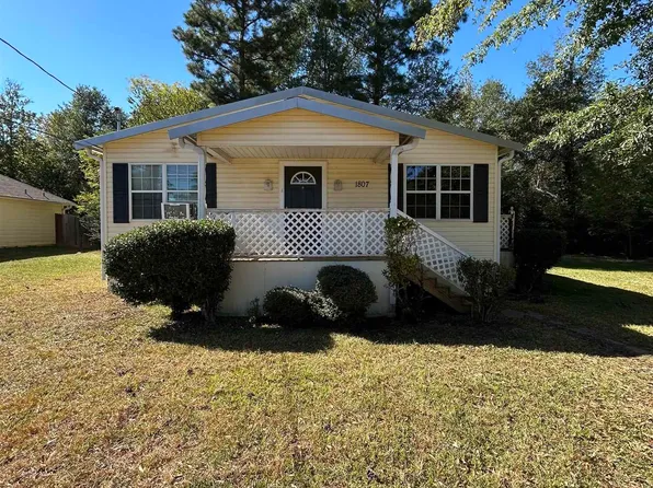 1807 Tierra Del Sol, Kilgore, TX 75662