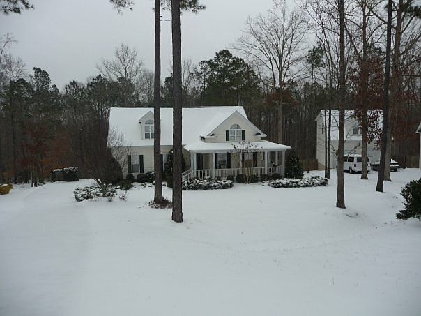 2nd image of 2812 Lautenberg Ln