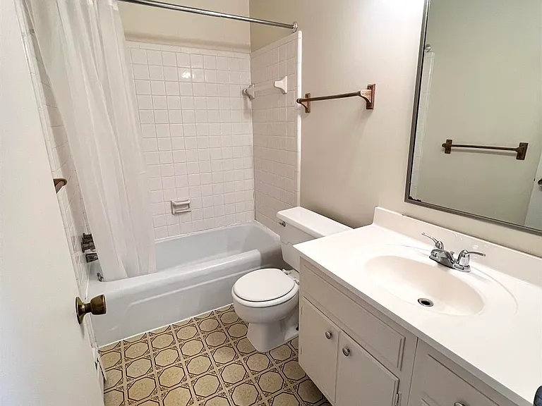 4808 Ardmore Ave #1 & 2 — Photo 9