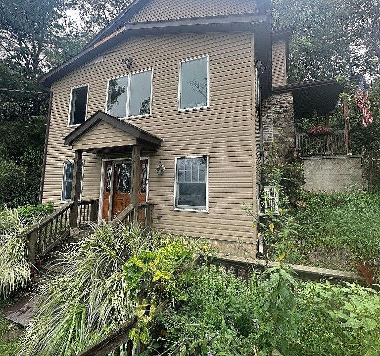 1st image of 144 Brook Trail