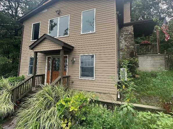 144 Brook Trail, Greenwood Lake, NY 10925