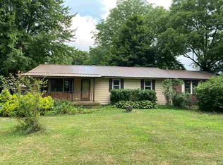 125 E Oregon Church Rd, Terre Haute, IN 47802