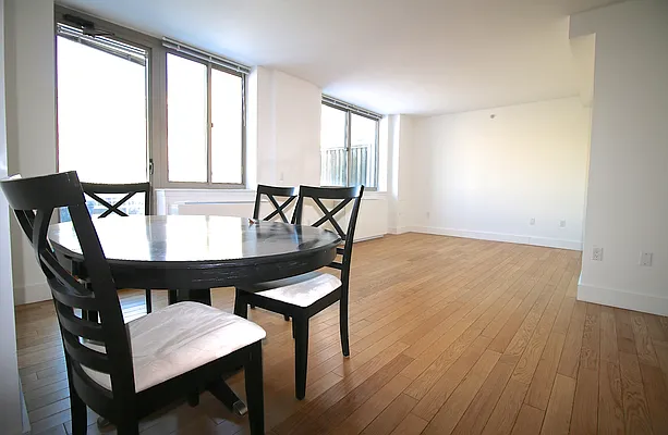 Rented by BLU Real Estate | media 2