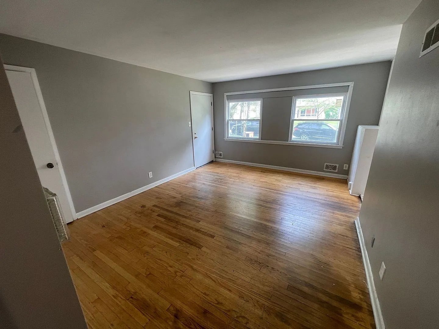 4139 N 91st st - 4 unit — Photo 3