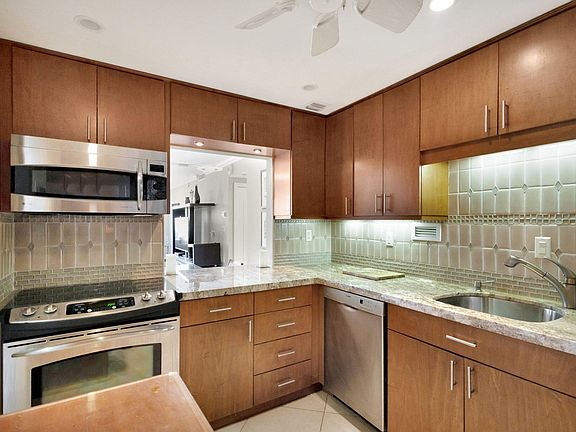 3rd image of 2840 S Ocean Boulevard #413