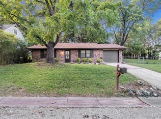 409 E 11th St, Washington, MO 63090