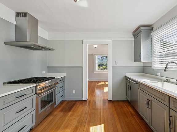 3rd image of 17260 Arnold Drive