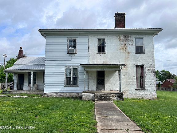 2nd image of 510 E Cedar St