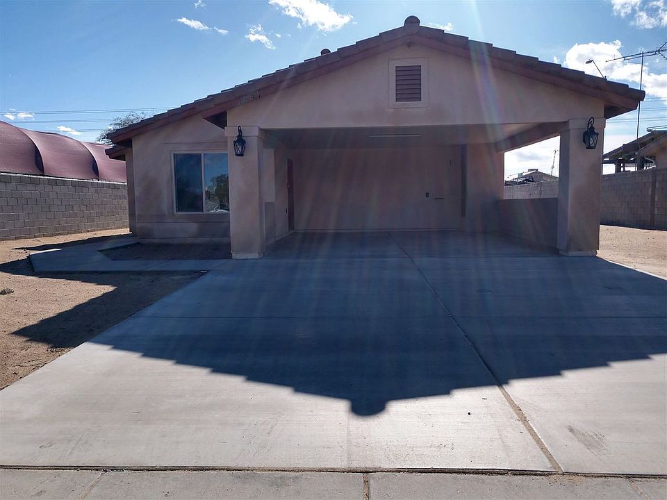 1st image of 1547 E Monreal Ln