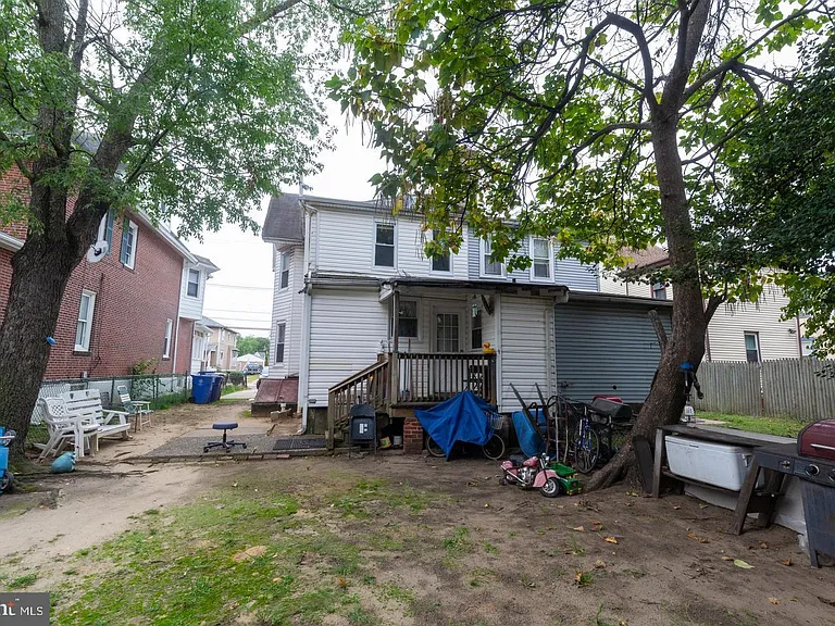 313 S Fairview St — Photo 18