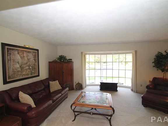 4th image of 200 E Morningside Dr