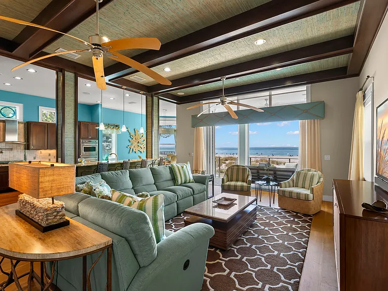 10042 Gulf Blvd — Photo 10