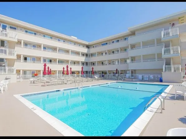5300 Boardwalk Unit 104, Ventnor, NJ 08406