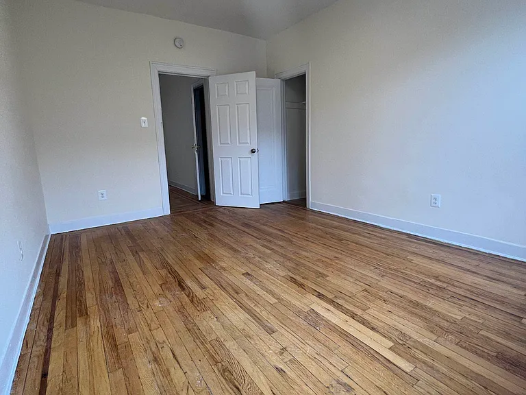 4317 49th St #2C — Photo 8